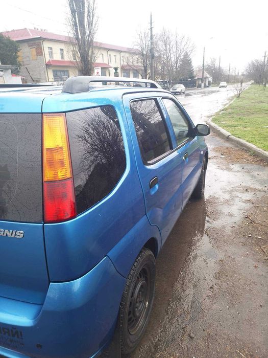 Сузукі Ігніс 2004