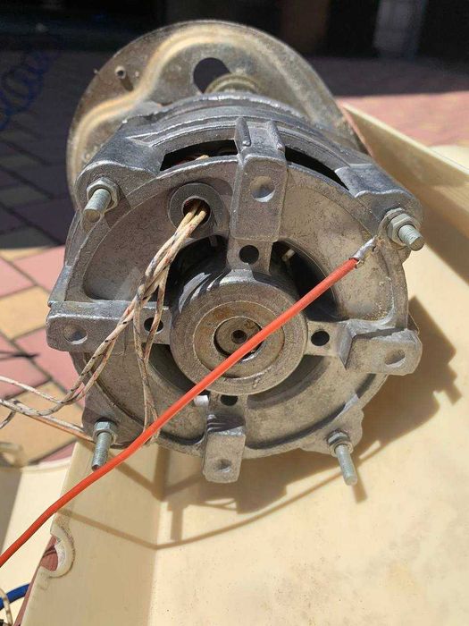 Эл. двигатель для стиральной машины Зирочка