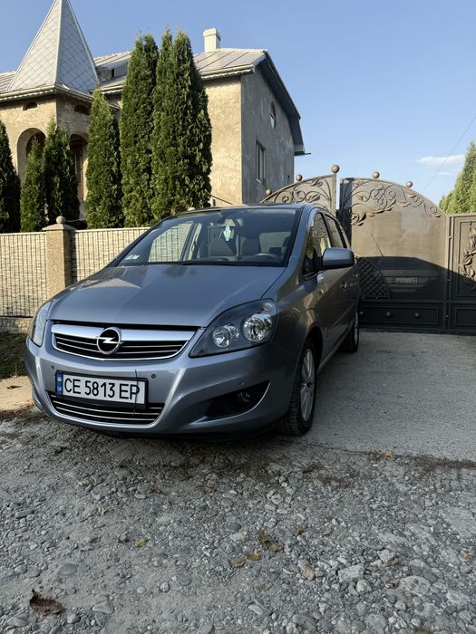 Продам Opel Zafira