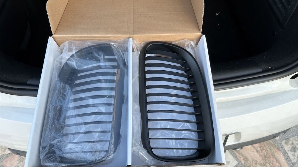 Grelhas BMW Série 3 e9x