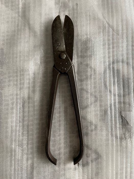 Stare nożyce do cięcia blachy