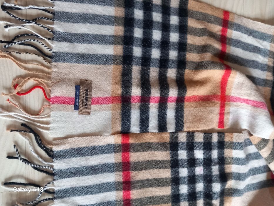 Burberry szalik damski wełniany