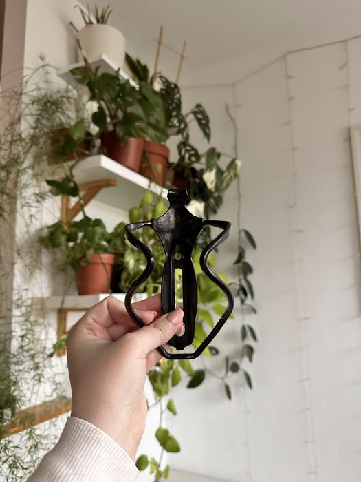 Uchwyt rowerowy na bidon Massload czarny