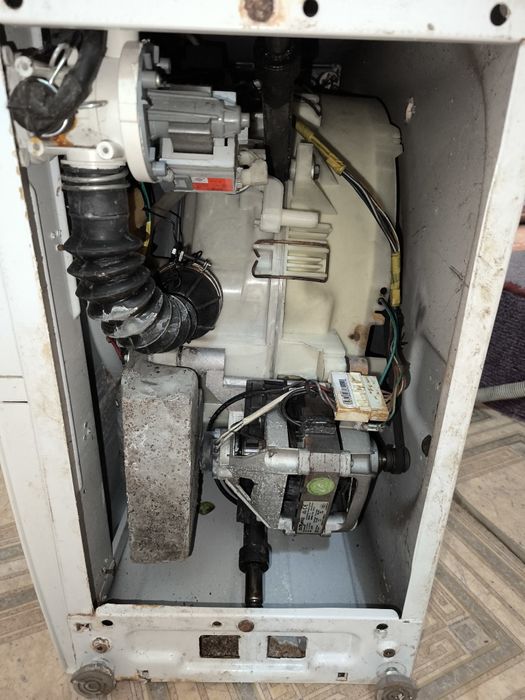 Пральна машина SAMSUNG WF-S1061