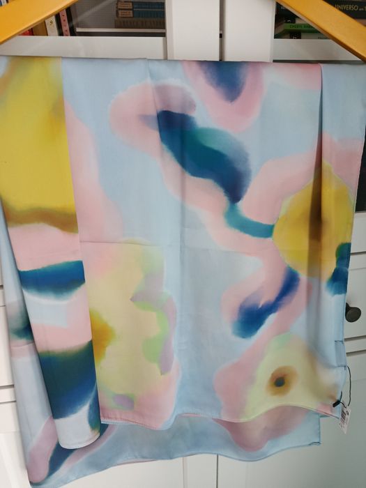 Écharp estampada.