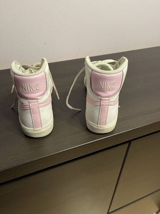 Buty Nike dziewczęce