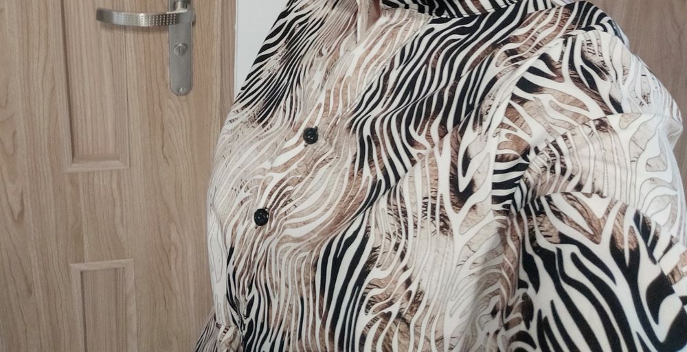 Nowa sukienka we wzory