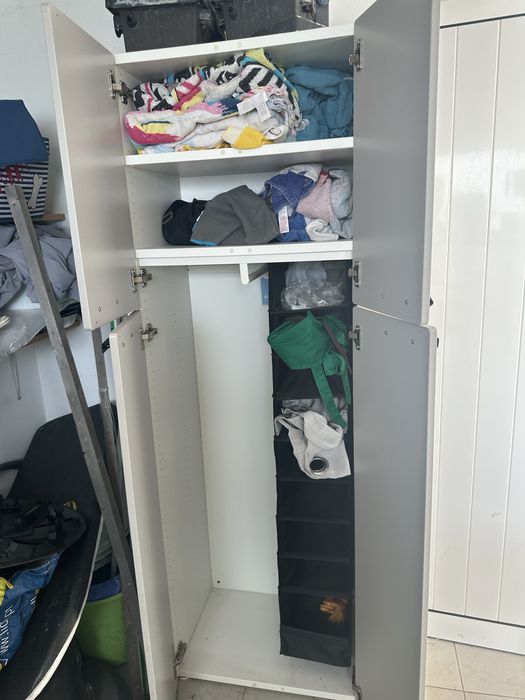 Roupeiro Ikea de 4 portas