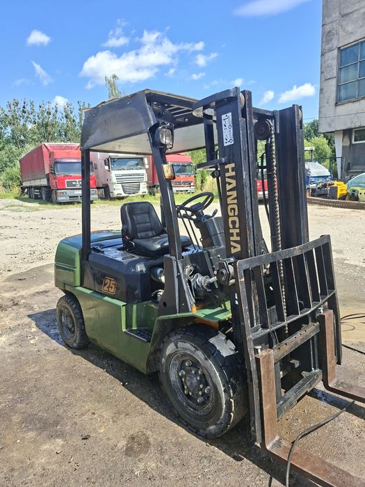 Продаж погрущика дизельного 2.5 тони 8560 мотогодин навантажувач кара