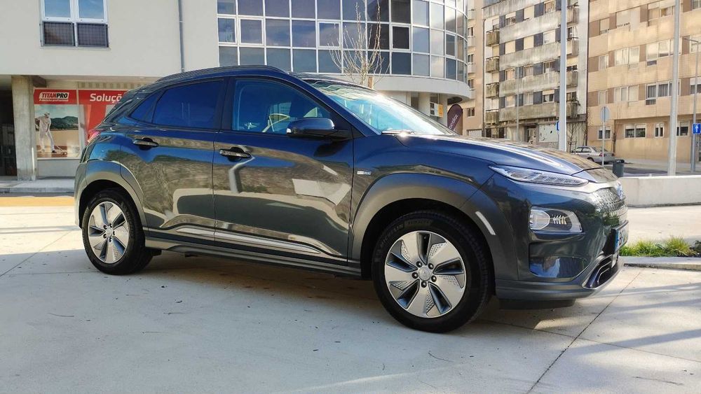 Hyundai Kauai EV 39 kWh — 136 CV | Full Extras