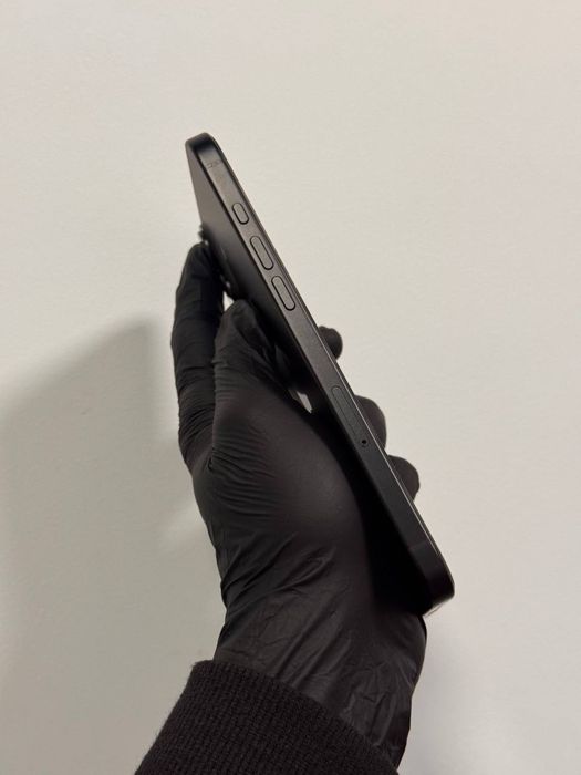 Apple iPhone 16 Plus 256Gb. ( Black )