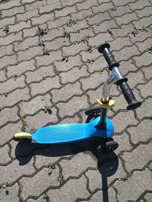 Sprzedam hulajnoge trójkołową oxelo b1