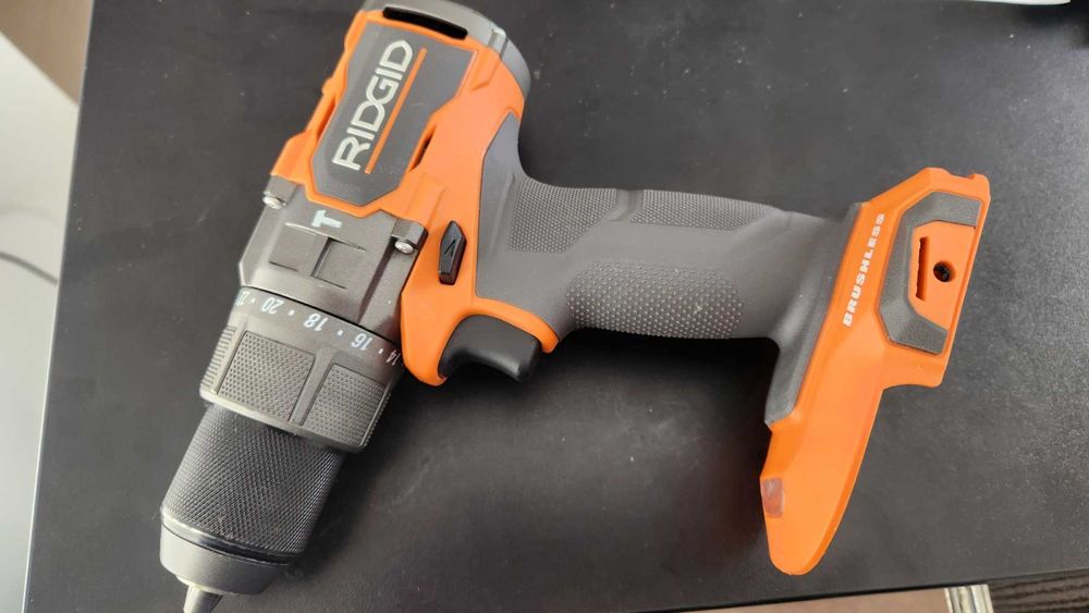 НА ЗАПЧАСТИНИ! Дриль GEN5X 18В Li Ridgid/AEG R86115B (каркас)