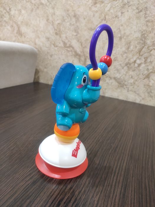 Брязкальце гризун Слоник на присосці