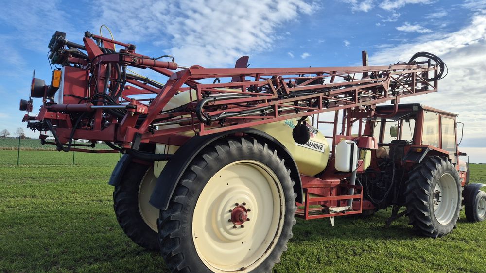 Opryskiwacz Hardi Commander 27m 2800L