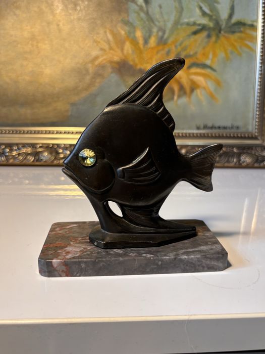 Rzeźba,figurka,podpórka do ksiązek art deco