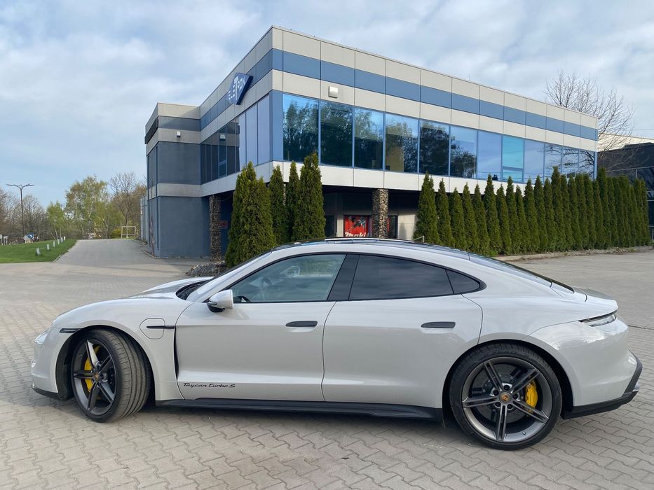Porsche Taycan