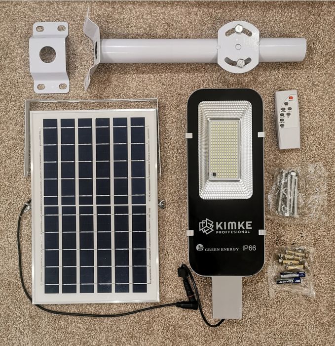 Вуличний ліхтар, прожектор консольний,з сонячною панеллю