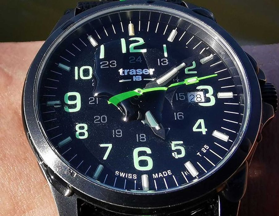 ZEGAREK TRASER P67 Officer PRO GunMetal Black/Lime MADE SWISS 42MM