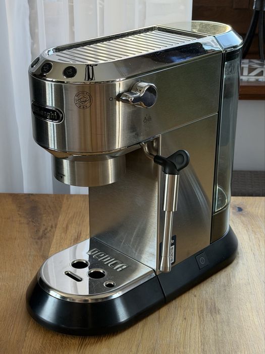 Ekspres DeLonghi Dedica EC 685 + akcesoria | Gwarancja do 2027