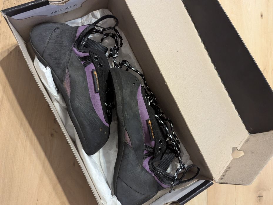 Buty wspinaczkowe Unparallel NewTro Lace - purple/black 37