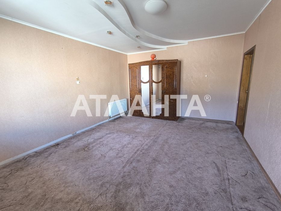 Продам 2 дома на одном участке в центре Ленпосёлка, 10 соток земли