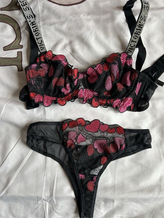 Komplet bielizny Victoria’s Secret roz. S/M.