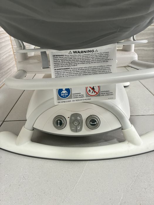 Espreguiçadeira Bebe baloiço electrica Joie Sansa