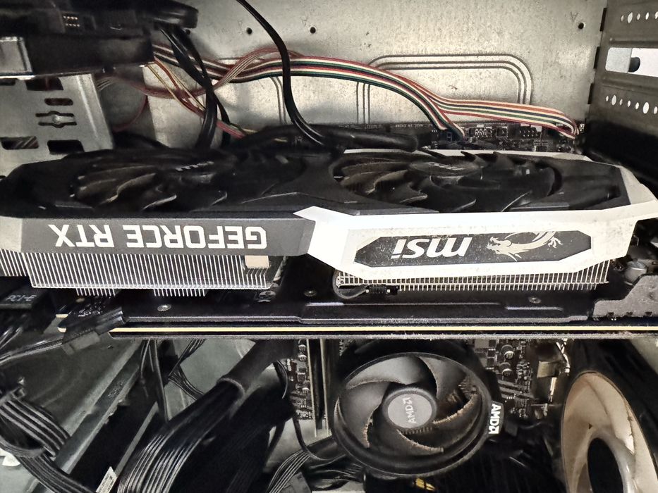 Pc gaming torre R5 16Ram RTX 2070