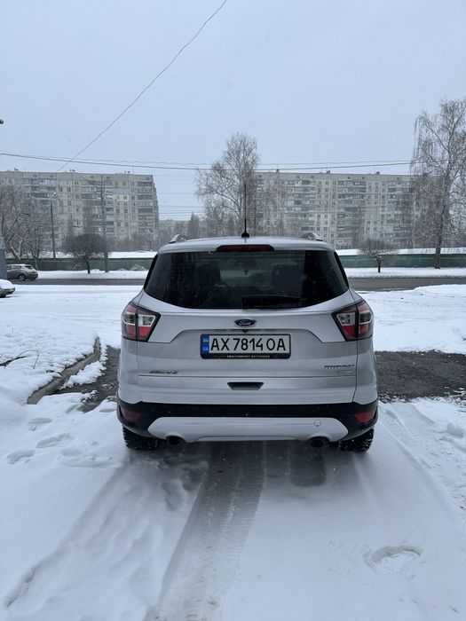 Продам Ford Escape (Titanium)