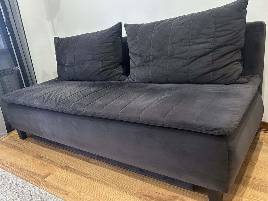 Sofa Harry z funkcją spania welurowa ciemnoszara
