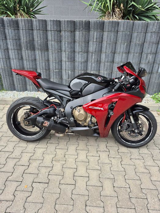 Honda cbr 1000rr sc59
