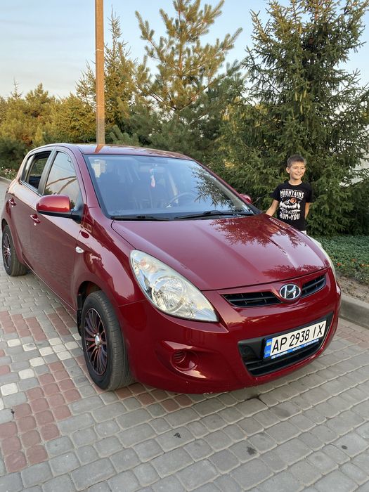 Hyndai i20 власник