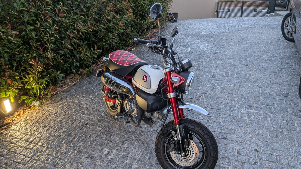 Mini Honda Monkey 125 with new registration