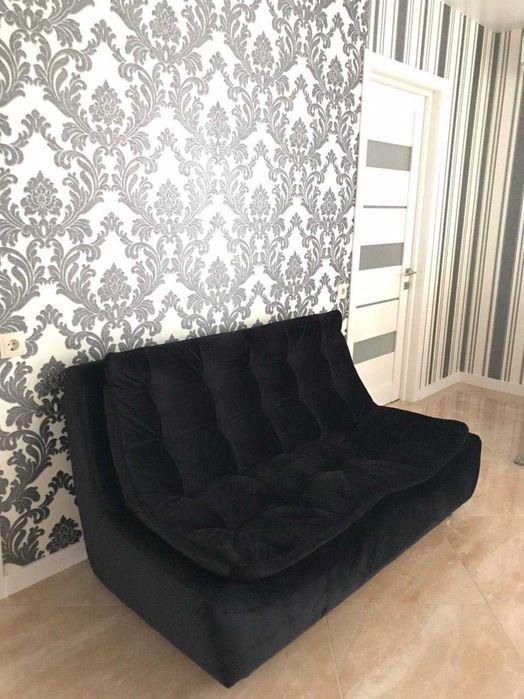 Продам стильний диван