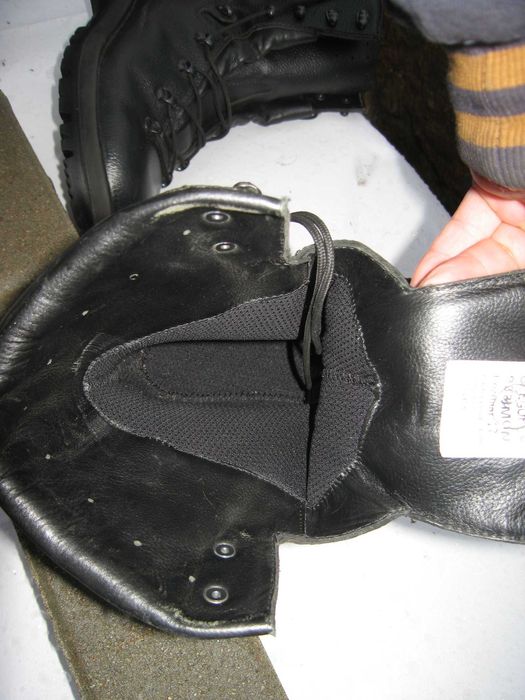 Buty wojskowe zimowe.