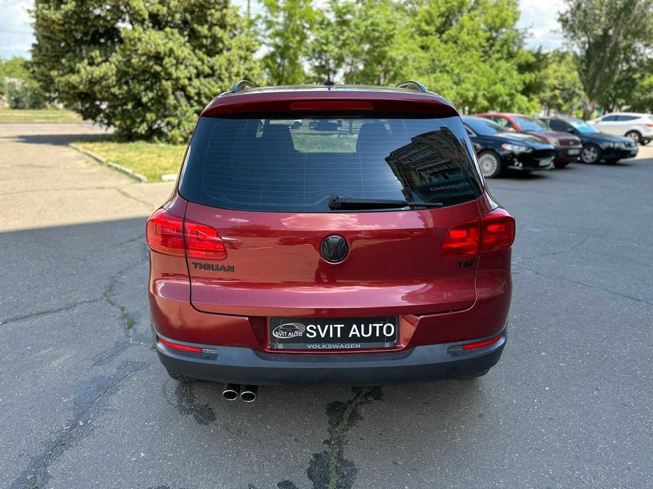 Продам Volkswagen Tiguan 2015р автомат AISIN.