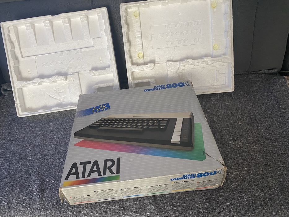 Atari 800XL BOX oryginalne pudełko ze styropianami