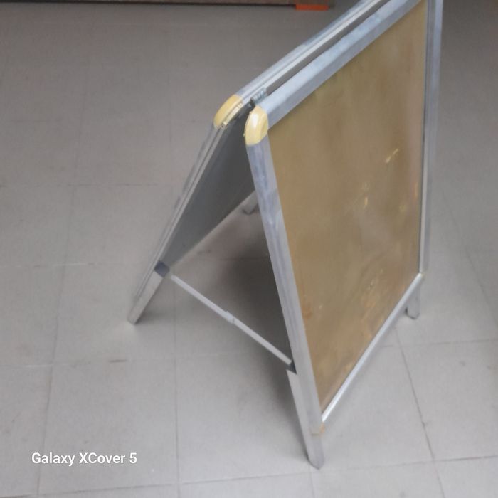 Potykacz reklamowy aluminiowy