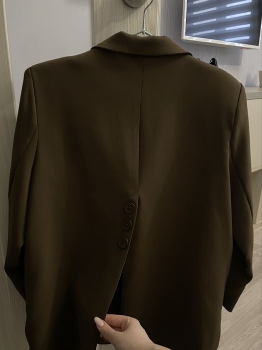 піджак жіночий від бренду Alan