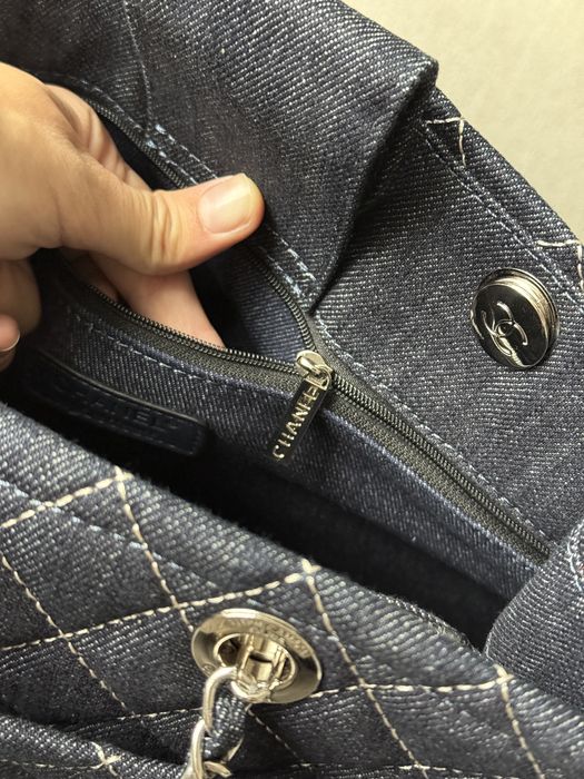 Сумка Chanel Denim Tote Bag with Wild Stitch Quilting