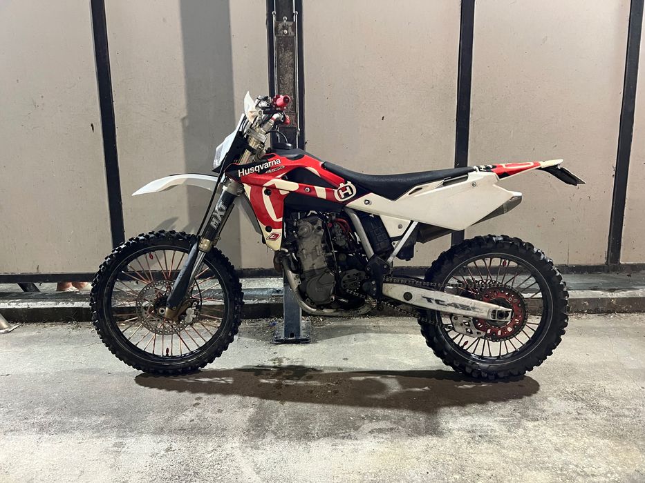 Husqvarna TC450 (matriculada A2)