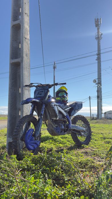 Yamaha YZF 250 – 2016 | Impecável | Original