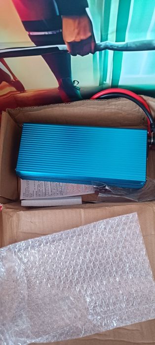 Інвертор 12V → 220V 3000W | чиста синусоїда для  авто