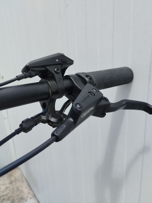 Bicicleta elétrica BTT