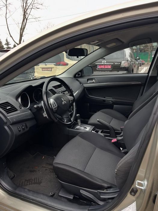 Продам Міцубісі Ланцер