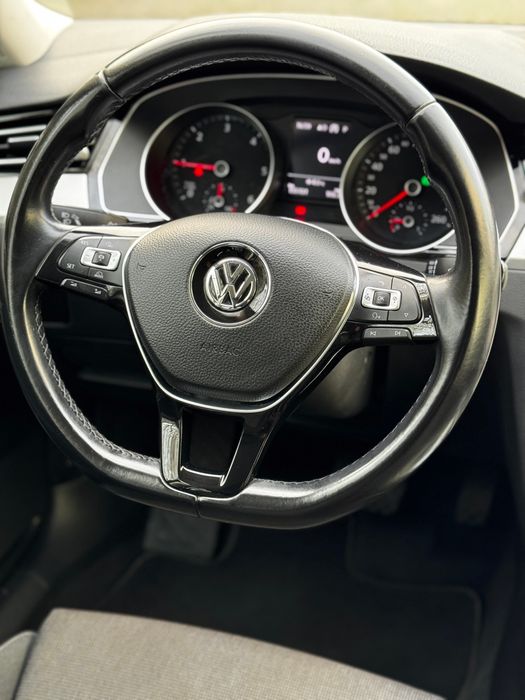 Volkswagen Passat Variant 1.6 TDI Business DSG
