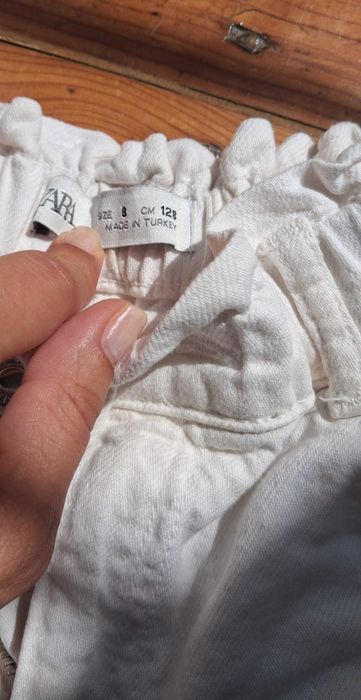 Calções ganga brancos Zara 8 anos
