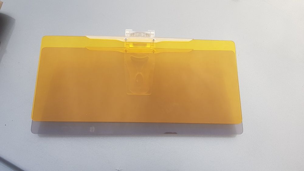 Светофильтр день/ночь на козырёк автомобиля