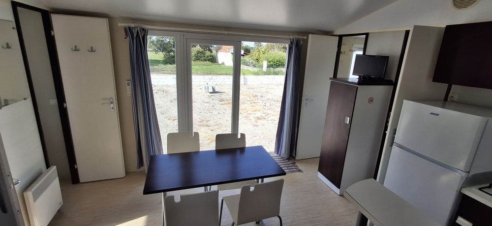 Casa Móvel T2 para alugar (água, luz e net incluídas)